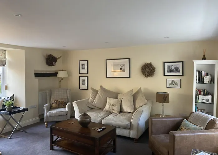 The Cosy Nook Company - Cosy Warcop